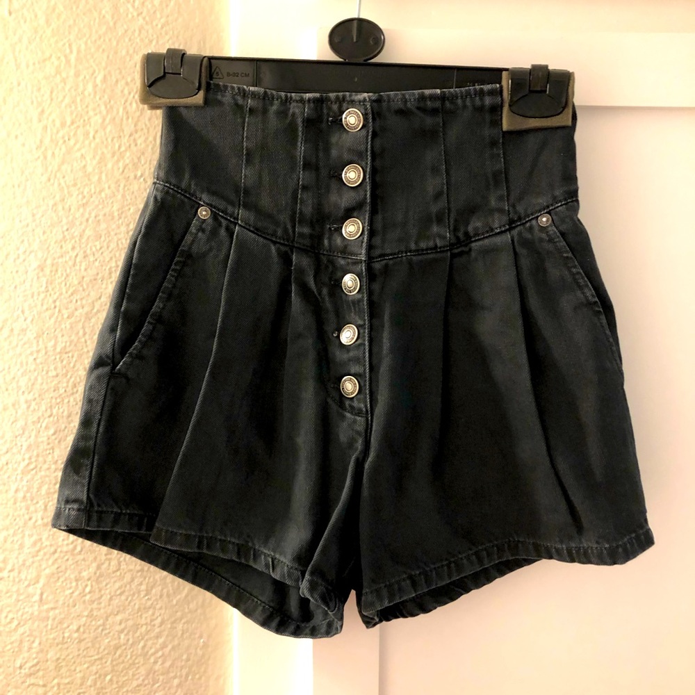 Free People high-waist washed black shorts, size 25